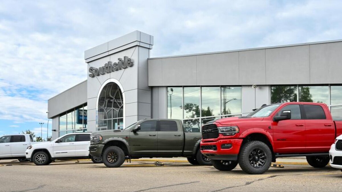 Images SSRD - Southside Dodge Chrysler Jeep Ram Fiat