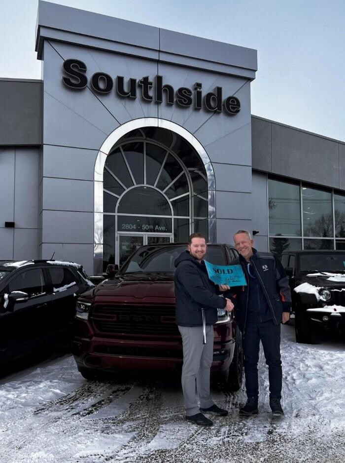 Images SSRD - Southside Dodge Chrysler Jeep Ram Fiat