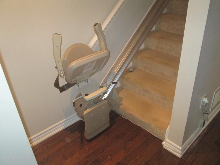 Images Tim Orser's Lift Service