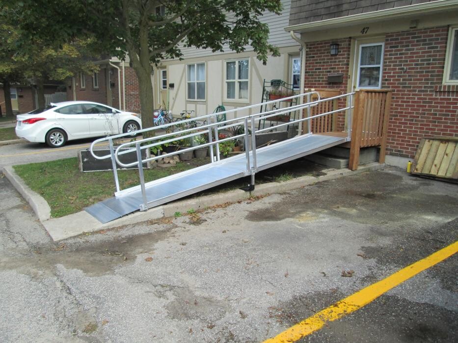 Images Tim Orser's Lift Service