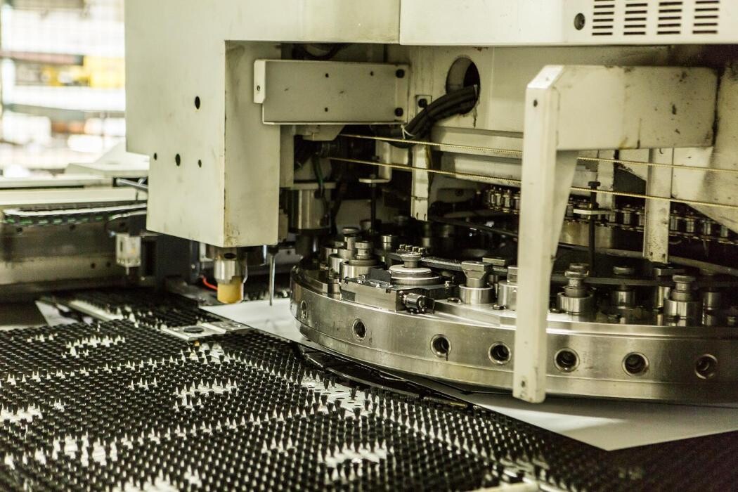 Images Overlanders Manufacturing LP