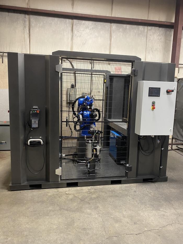 Images Overlanders Manufacturing LP