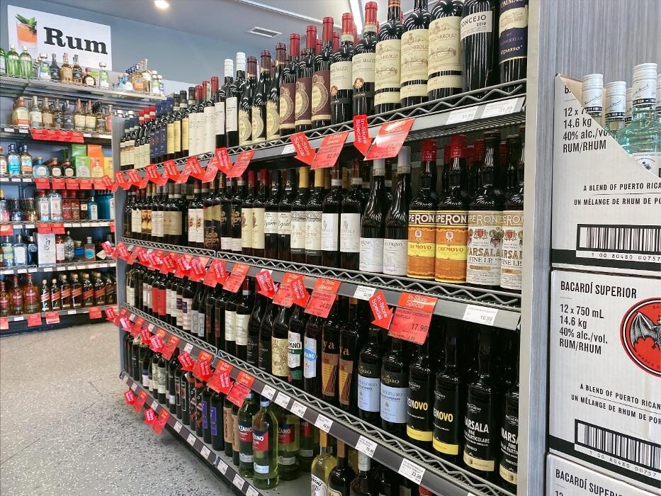 Images South Park Liquor