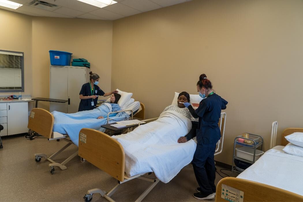 Images Eastern College - Halifax Campus