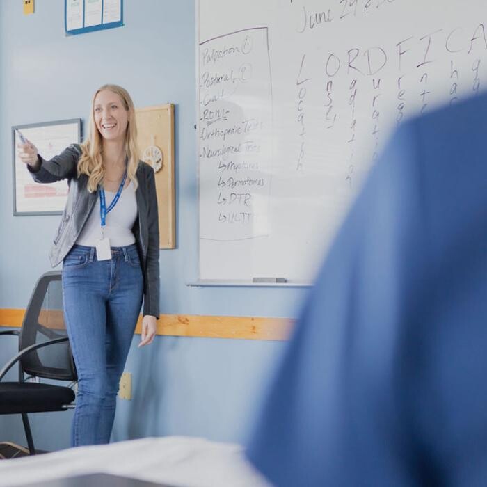 Images Eastern College - Moncton Campus