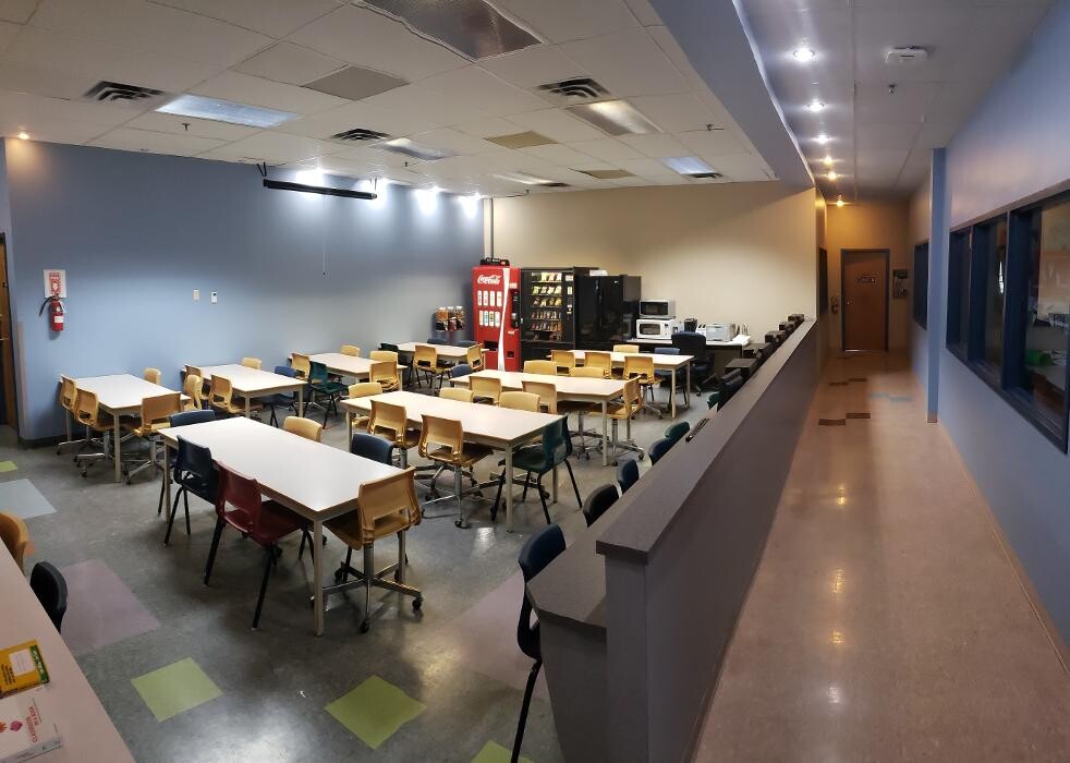 Images Eastern College - Moncton Campus