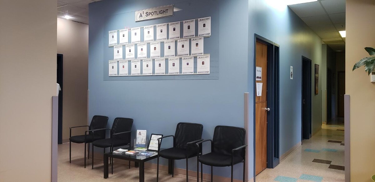 Images Eastern College - Moncton Campus