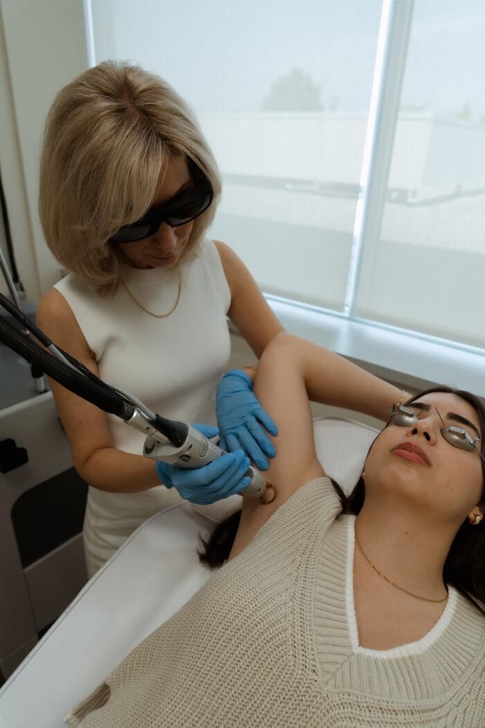 Images Luminesse Laser & Skin Clinic