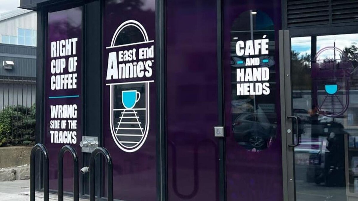 Images East End Annies