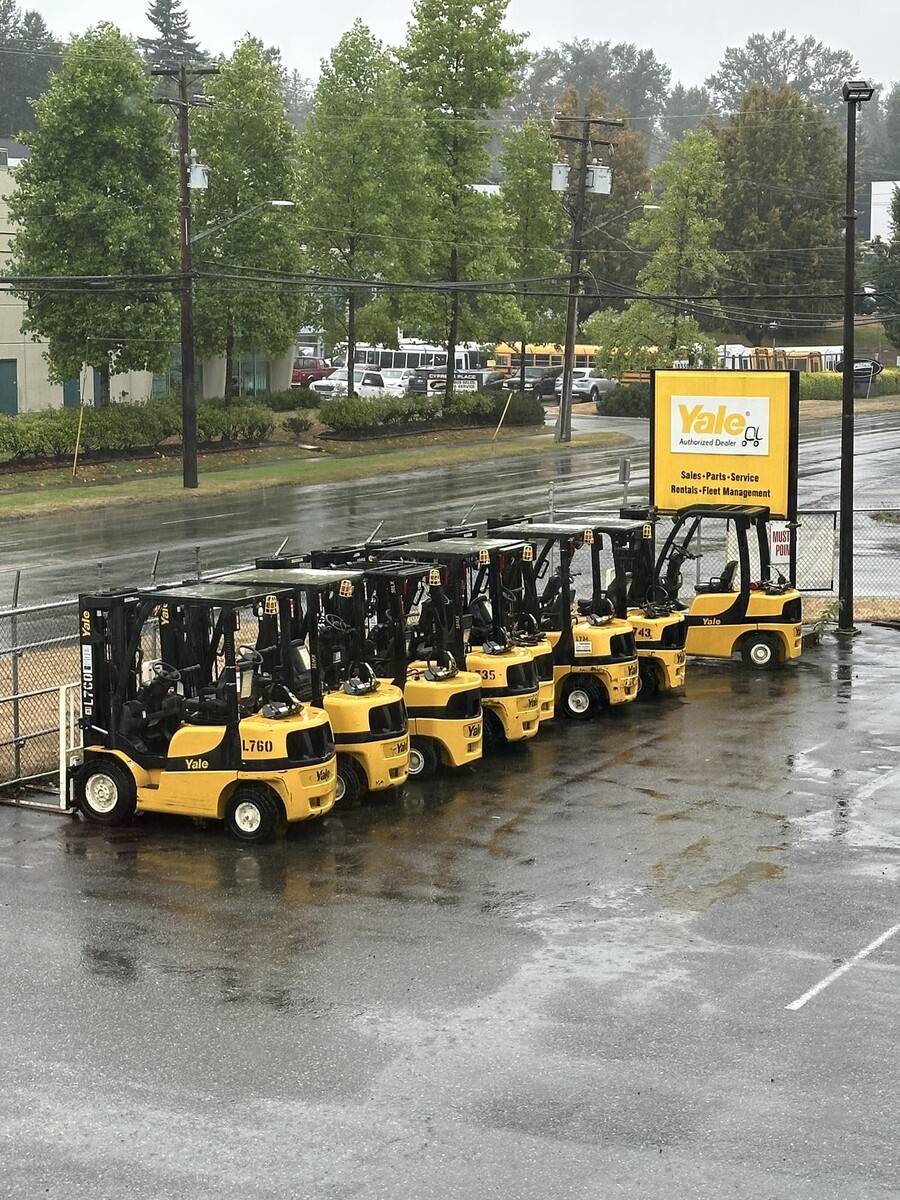 Images Harding Forklift Services Ltd.