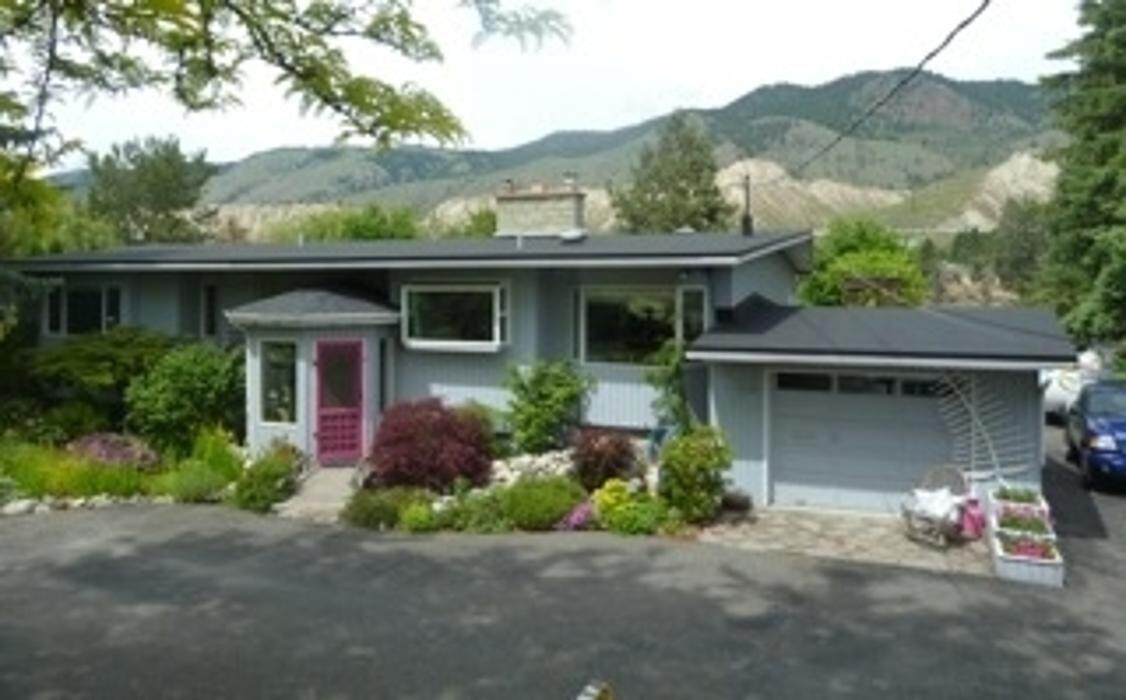 Images Arcona Roofing & Sheet Metal Ltd