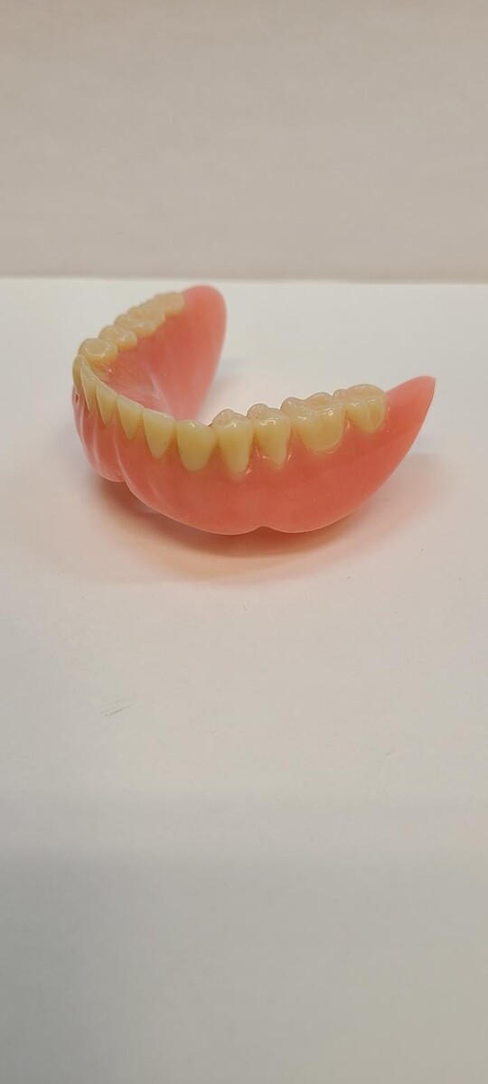 Images Aaron Denture Centre