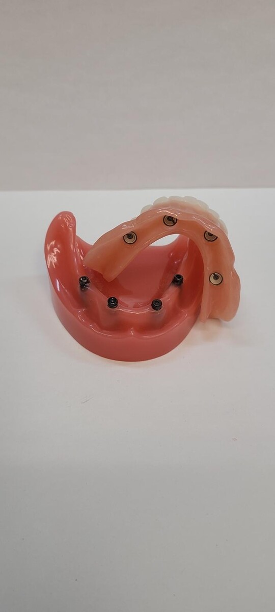 Images Aaron Denture Centre