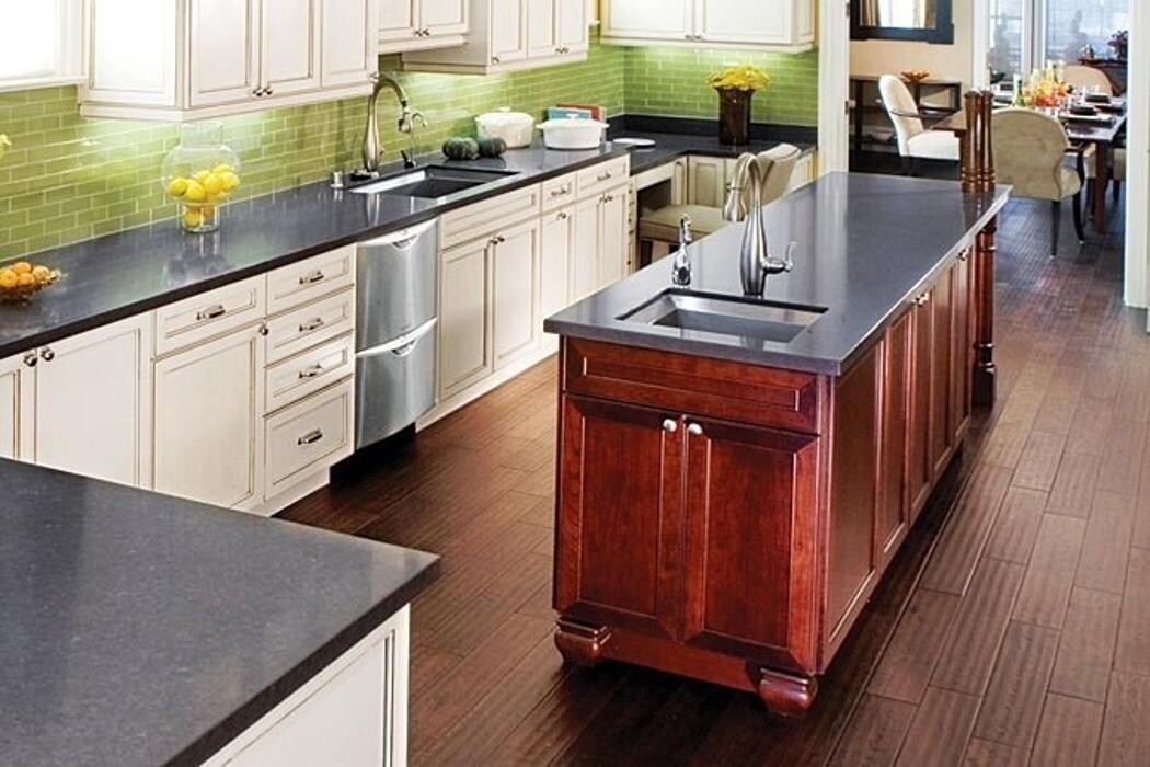 Images Universal Slate International Inc