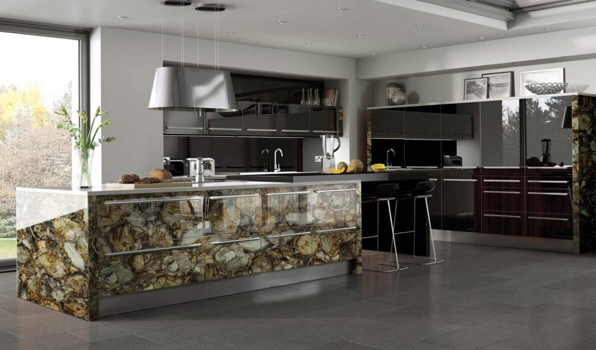 Images Universal Slate International Inc