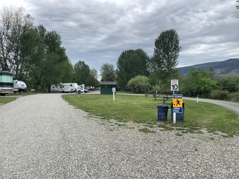 Images Silver Sage Trailer Park