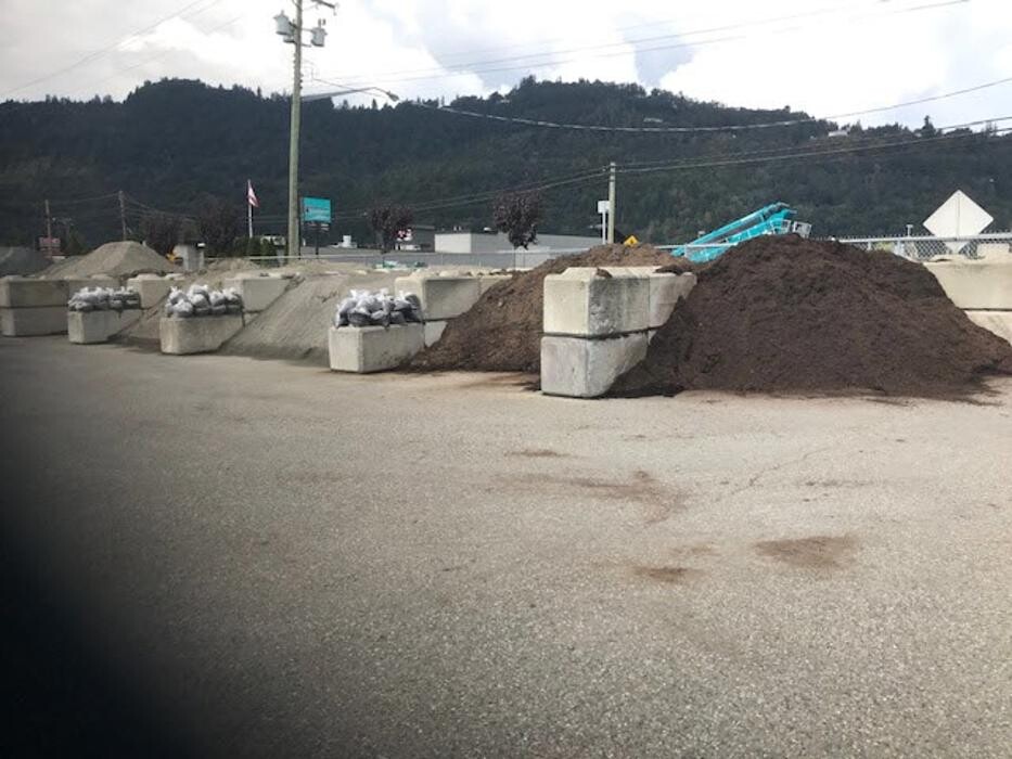 Images Chilliwack Gravel Sales Ltd