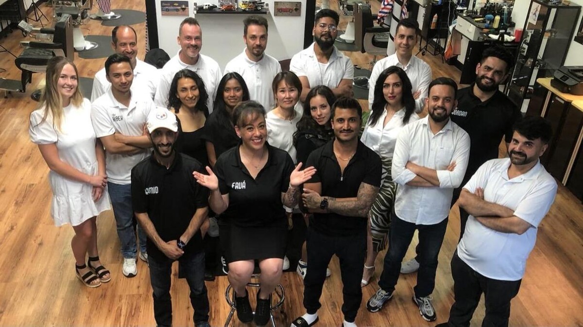 Images Straight 8 Barbers Valleyview