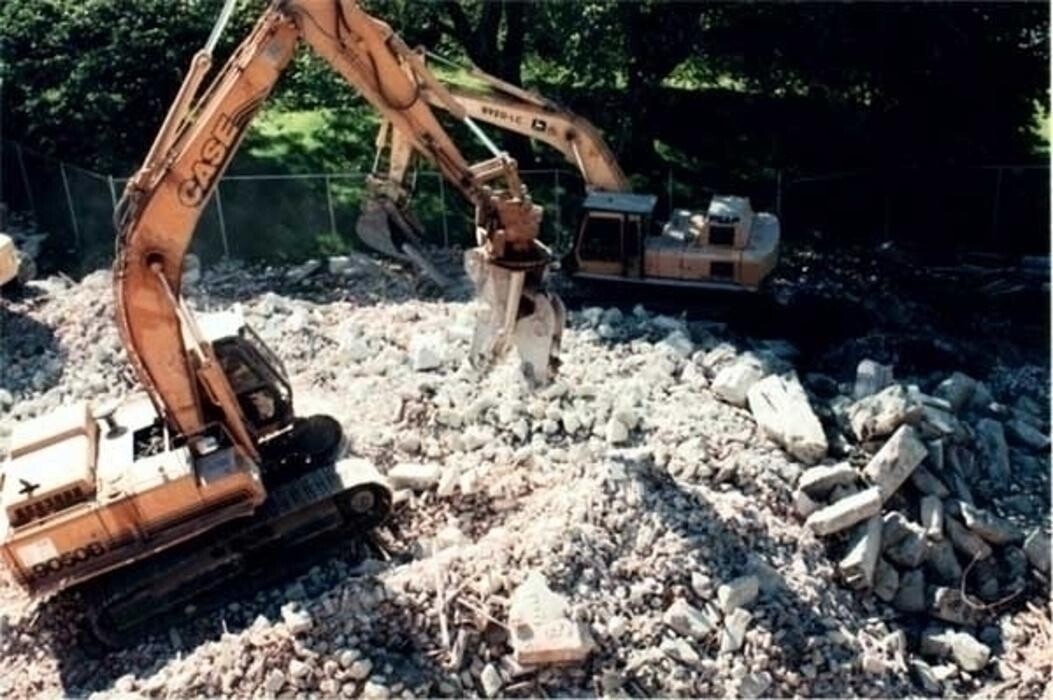 Images H L Demolition & Waste Management Ltd