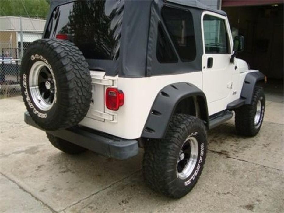 Images East End Auto Body Shop Ltd