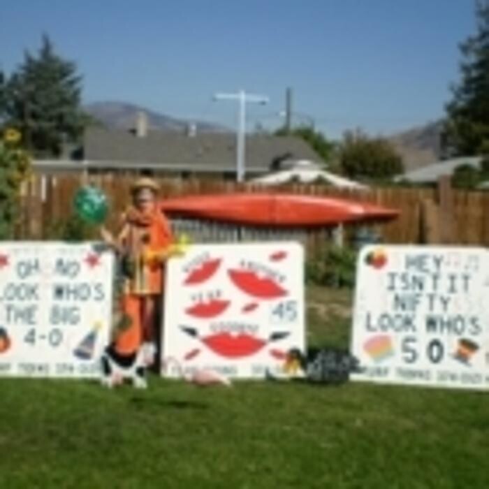 Images Turf Tiding & Clowning Around