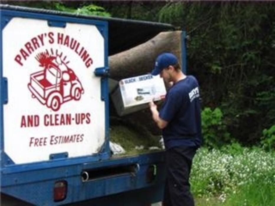 Images Parry's Hauling & Junk Removal