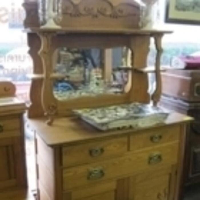 Images Dodds Auction & Appraisals