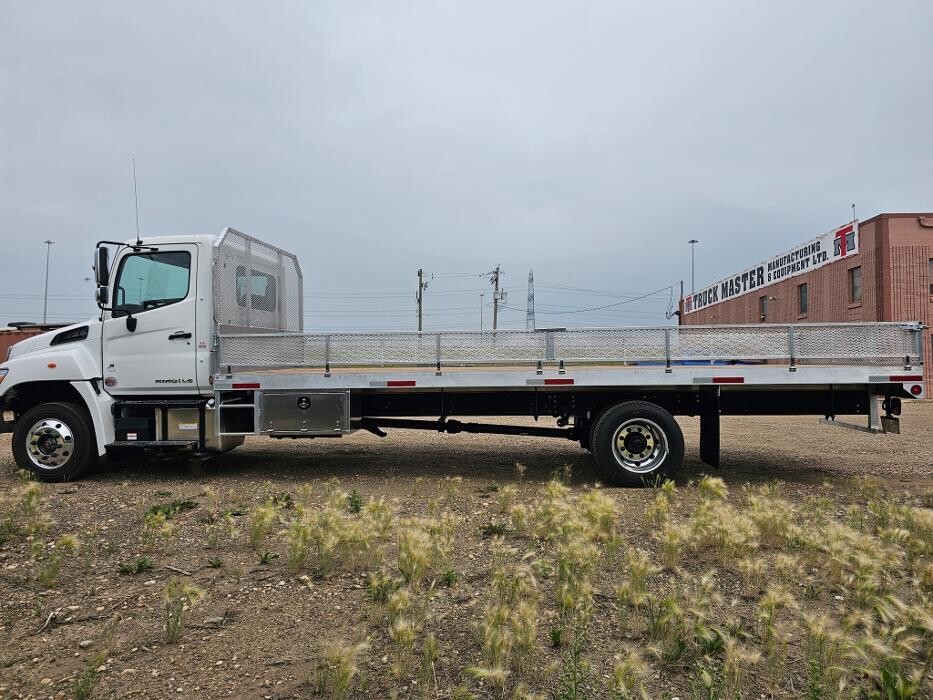 Images Truck Master Manufacturing & Equipment Ltd