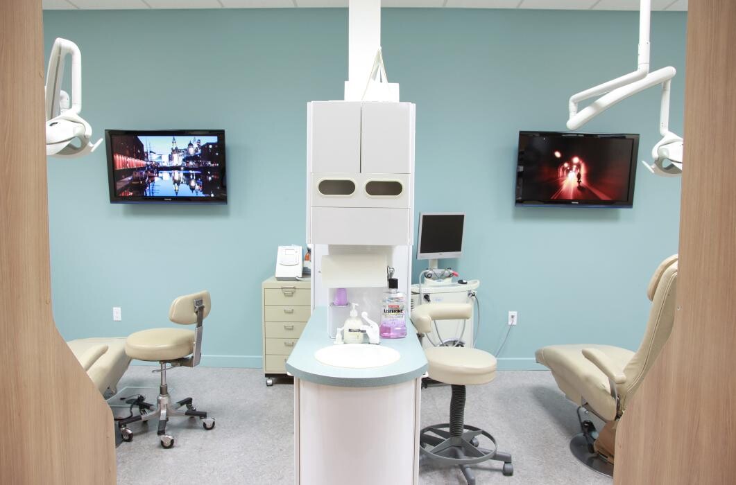 Images Lacewood Square Dentistry