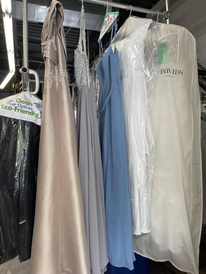 Images Leslie Cleaners