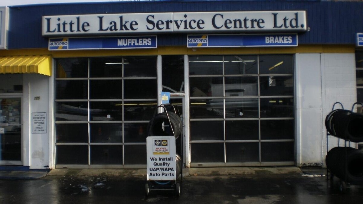 Images NAPA AUTOPRO - Little Lake Service Centre Inc.