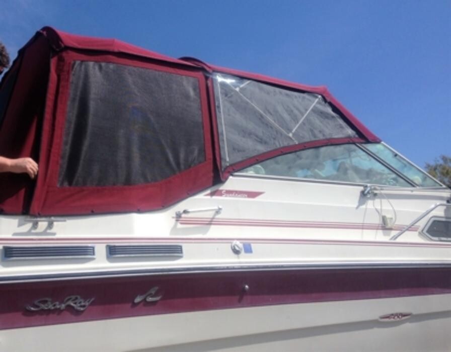 Images Bluewater Padded Accent's