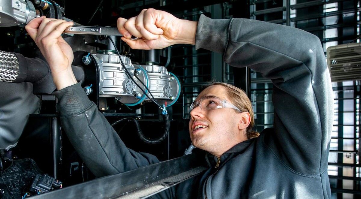 Images Paramount Power Systems