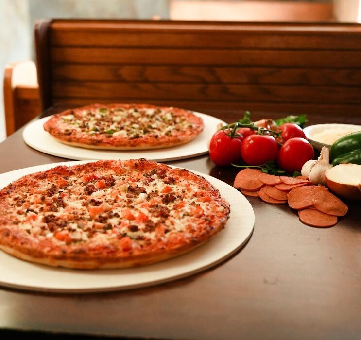 Images Godfathers Pizza - Harrow