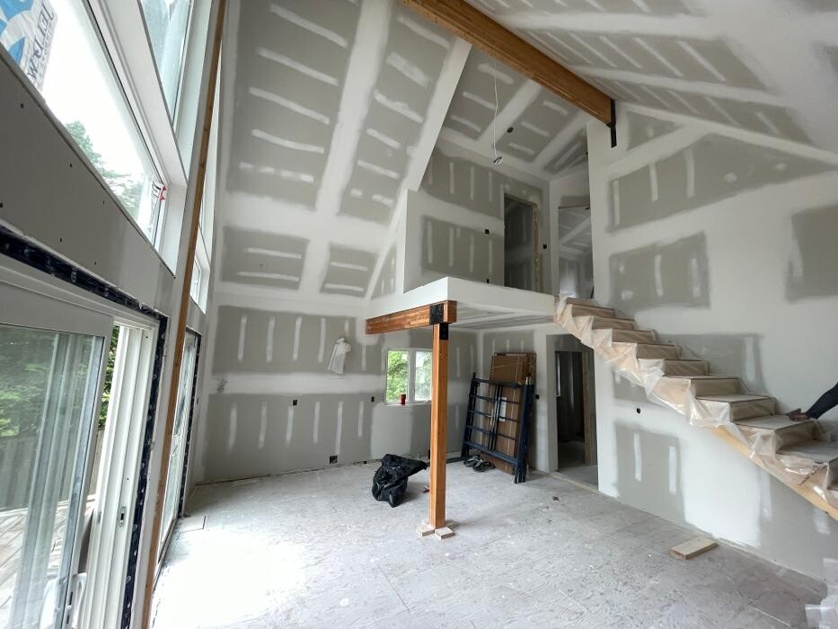 Images Hull Interior Finishings
