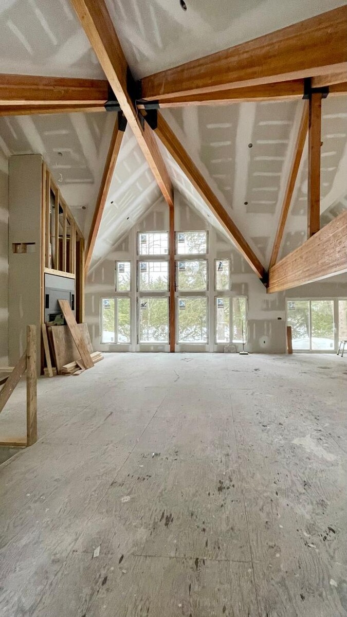 Images Hull Interior Finishings