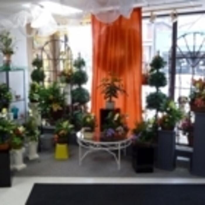 Images Russell's Flower Shop