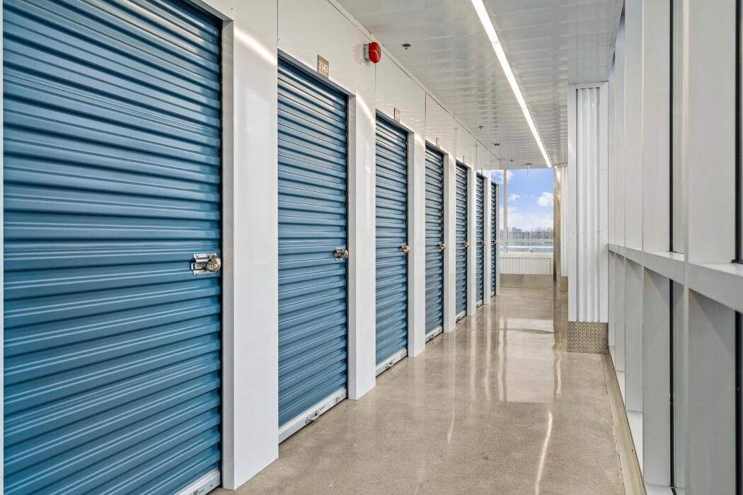 Images Self Stor Storage North York