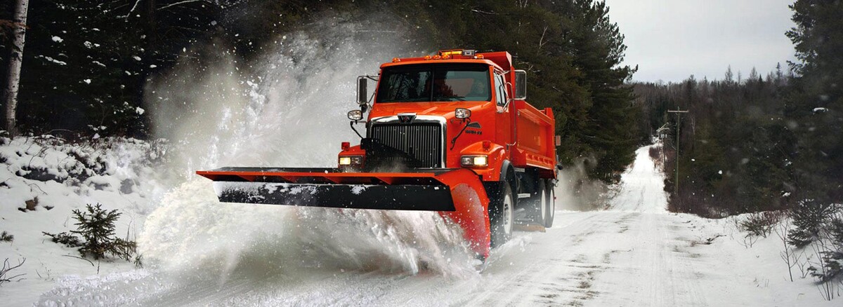 Images Complete Western Star - B & I's Complete Truck Centre