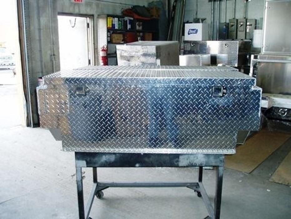 Images Calgary Aluminum Custom Fabrication Ltd