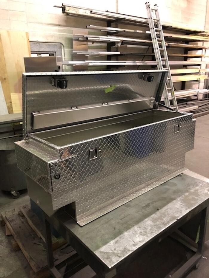 Images Calgary Aluminum Custom Fabrication Ltd