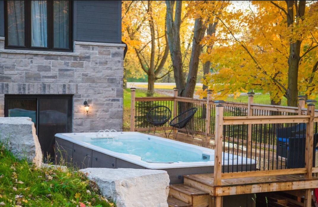 Images Wellness Shop at Jacuzzi Hamilton