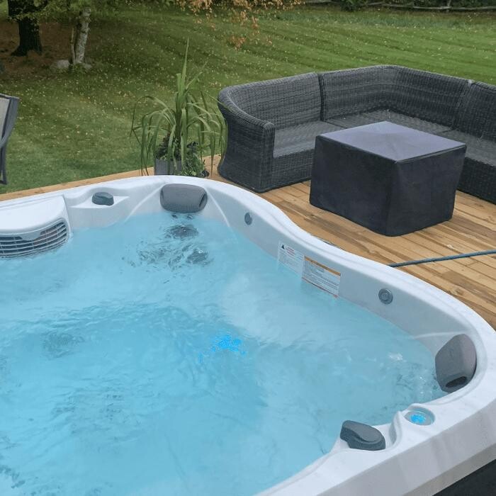 Images Wellness Shop at Jacuzzi Hamilton