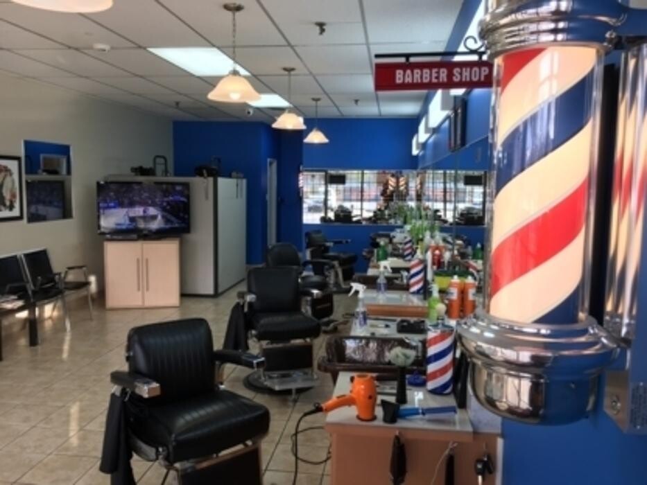 Images Royal Men's Hairstyling & Barber Shop