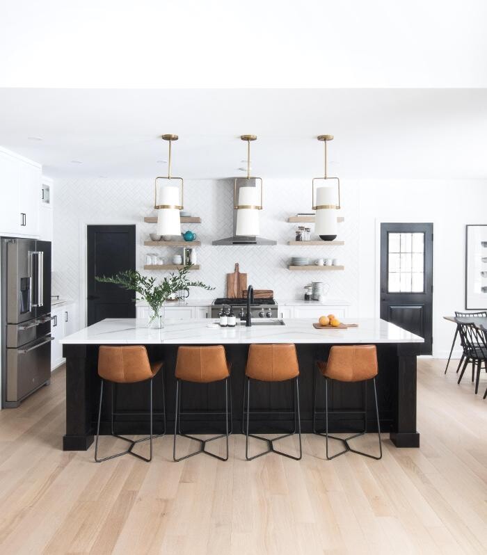 Images Deslaurier Custom Cabinets