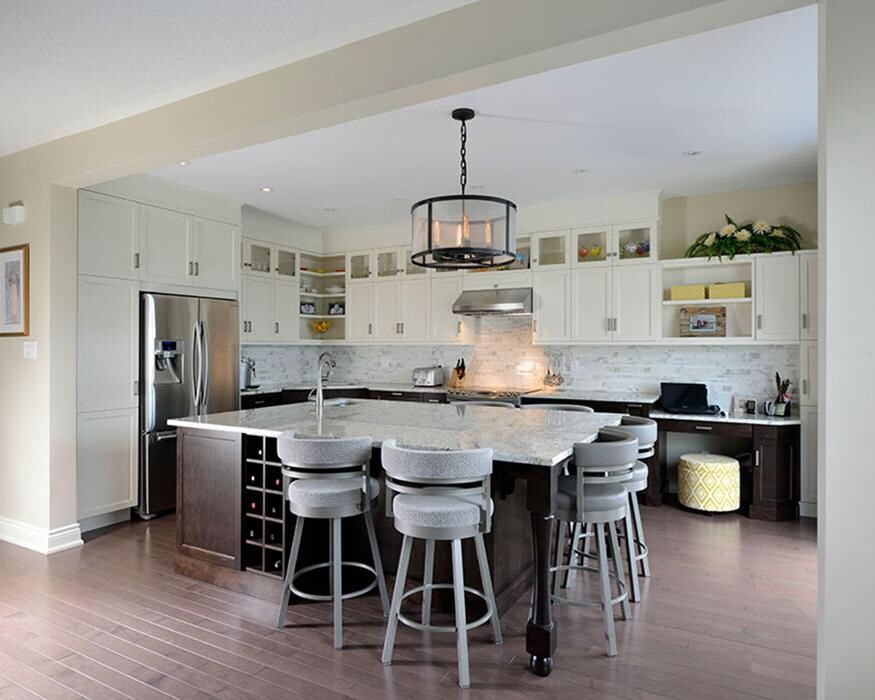 Images Deslaurier Custom Cabinets