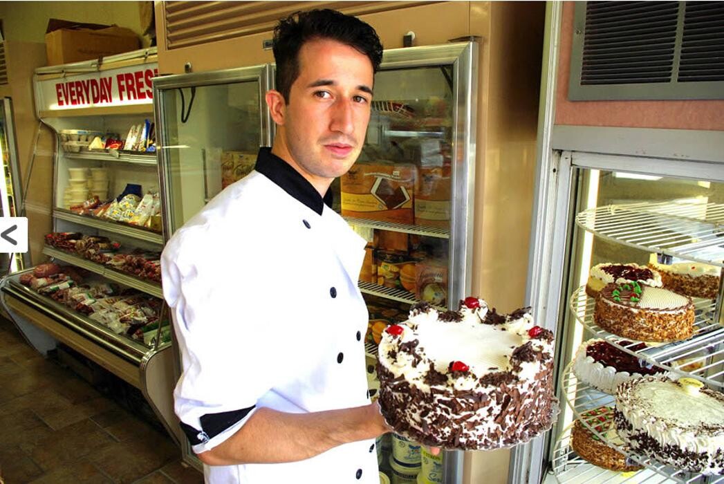 Images Deri Italian Bakery