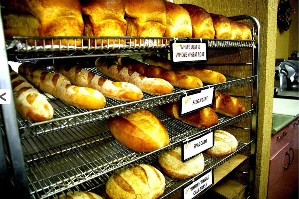 Images Deri Italian Bakery