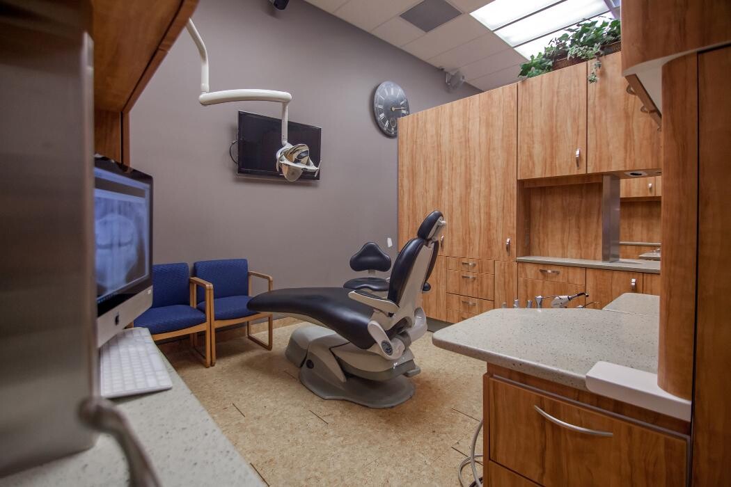 Images William S Motruk Dentistry