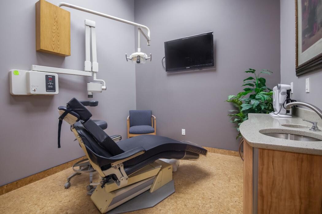 Images William S Motruk Dentistry